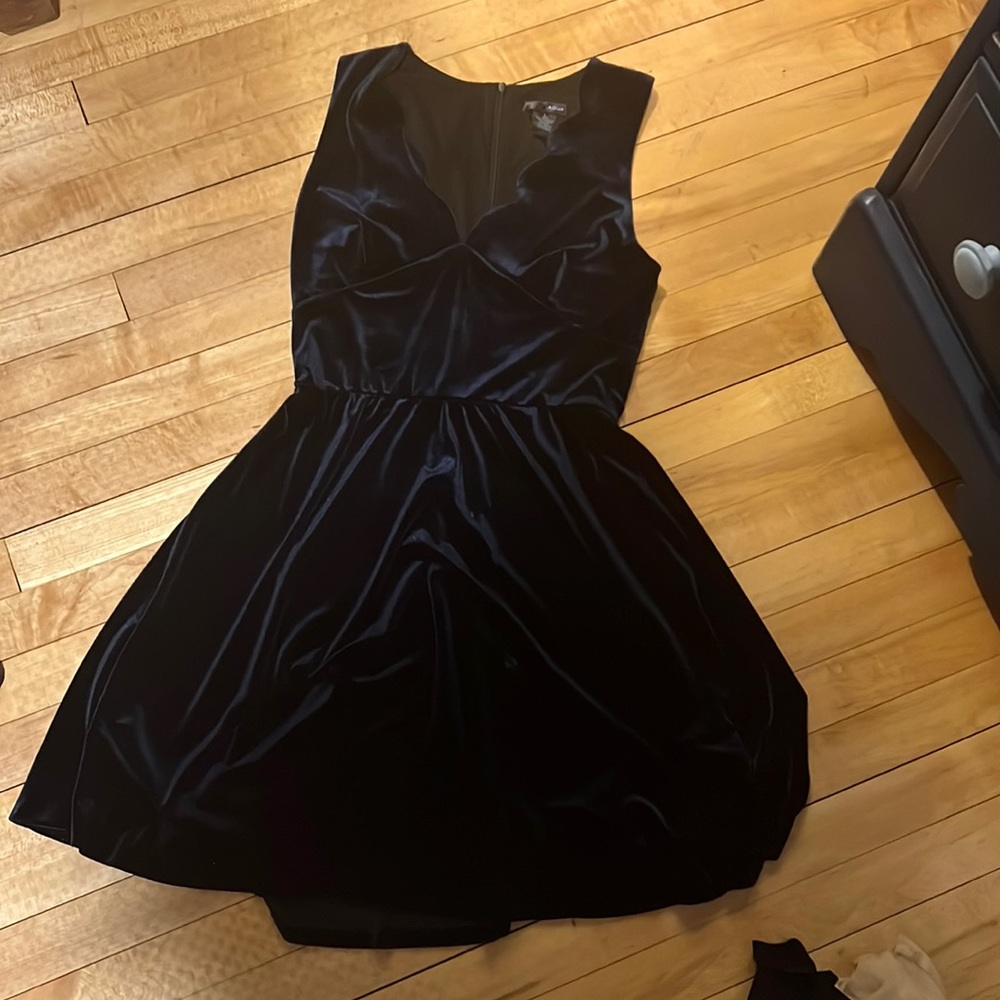 Aqua velvet scalloped dress